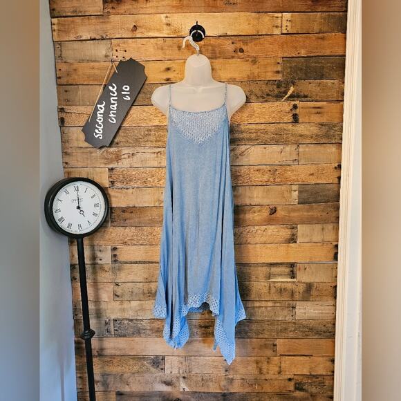 EARTHBOUND Dresses & Skirts - Earthbound Women's boho Baby Blue High Low handkerchief hemline Tank Dress Sz XL
